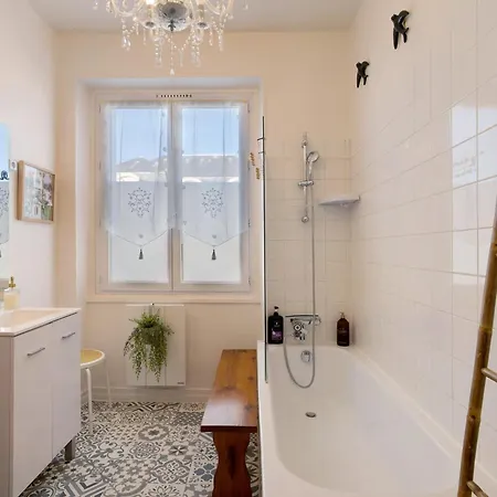 Hébergement de vacances Maison Les Glycines Rouffignac-Saint-Cernin-de-Reilhac